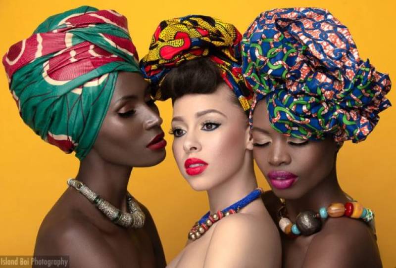 Foulard Africain : 5 Façons originales de porter un foulard Africain dans les cheveux